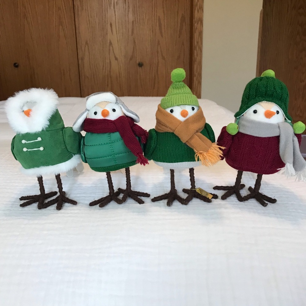 Target Wondershop 2019 Featherly Friends Christmas/Winter Fabric Birds Lot of 4